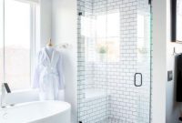 Adorable master bathroom shower remodel ideas 21