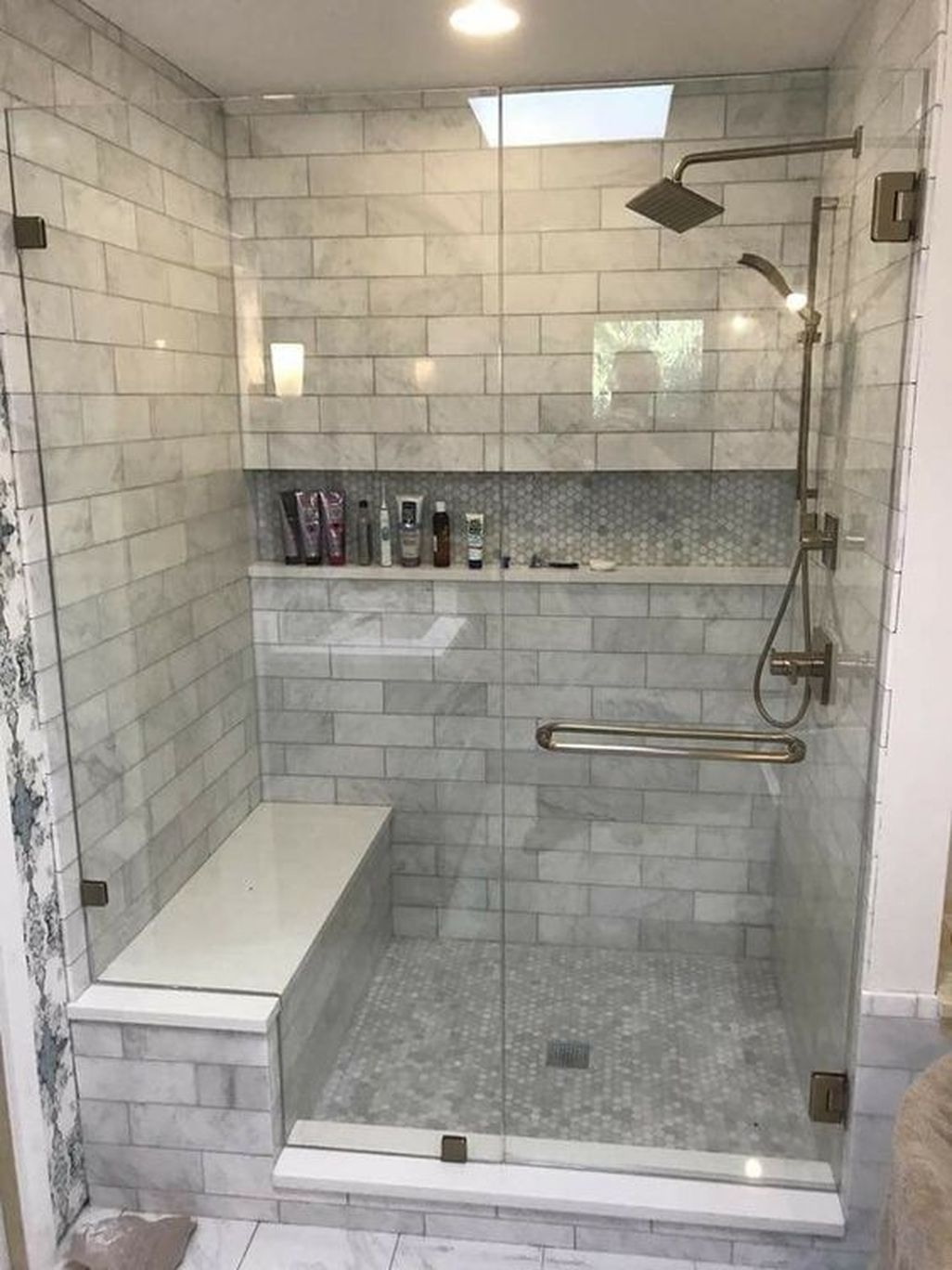 Beautiful Bathroom Shower Remodel Ideas 22 