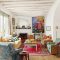 Cozy bohemian living room design ideas 41
