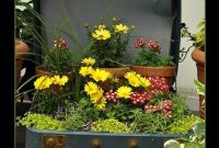 Cozy decorative garden planters design ideas 04