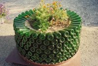 Cozy decorative garden planters design ideas 34