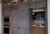 Cozy kitchen pantry designs ideas 09