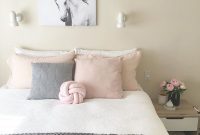 Cozy minimalist bedroom design trends ideas 36