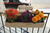 Creative diy small apartment balcony garden ideas 27