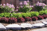 Easy and low maintenance front yard landscaping ideas 30