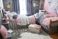 Efficient dorm room organization decor ideas 34