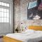 Elegant exposed brick apartment décor ideas 06
