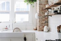 Elegant exposed brick apartment décor ideas 26