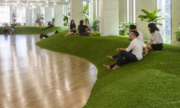 Relaxing green office décor ideas 36