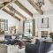 Totally inspiring modern farmhouse living room design ideas 40