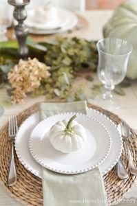 Awesome French Farmhouse Fall Table Design 03