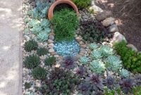 Awesome succulent garden ideas for 2018 32