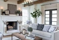 Comfy rustic living room decor ideas 27