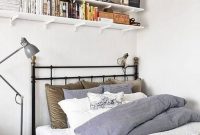Cozy small apartment bedroom remodel ideas 46