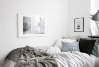 Easy minimalist and cozy bedroom decor ideas 02