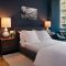 Easy minimalist and cozy bedroom decor ideas 15