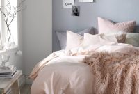 Easy minimalist and cozy bedroom decor ideas 16
