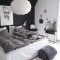 Easy minimalist and cozy bedroom decor ideas 20