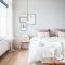 Easy minimalist and cozy bedroom decor ideas 24
