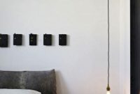 Easy minimalist and cozy bedroom decor ideas 25