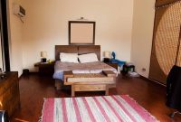 Lovely small master bedroom remodel ideas 13