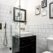 Luxury black and white bathroom design ideas 39