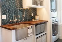 Amazing diy laundry room makeover with farmhouse style ideas 28