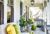 Best ways to create a relaxing porch ideas for big family 17