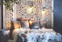 Comfy boho bedroom decor with attractive color ideas 02