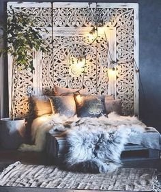 Comfy Boho Bedroom Decor With Attractive Color Ideas 02
