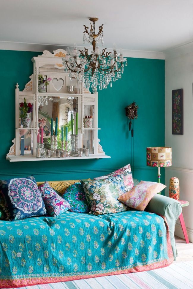 Comfy Boho Bedroom Decor With Attractive Color Ideas 13