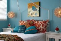 Comfy boho bedroom decor with attractive color ideas 16