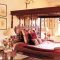 Comfy boho bedroom decor with attractive color ideas 22