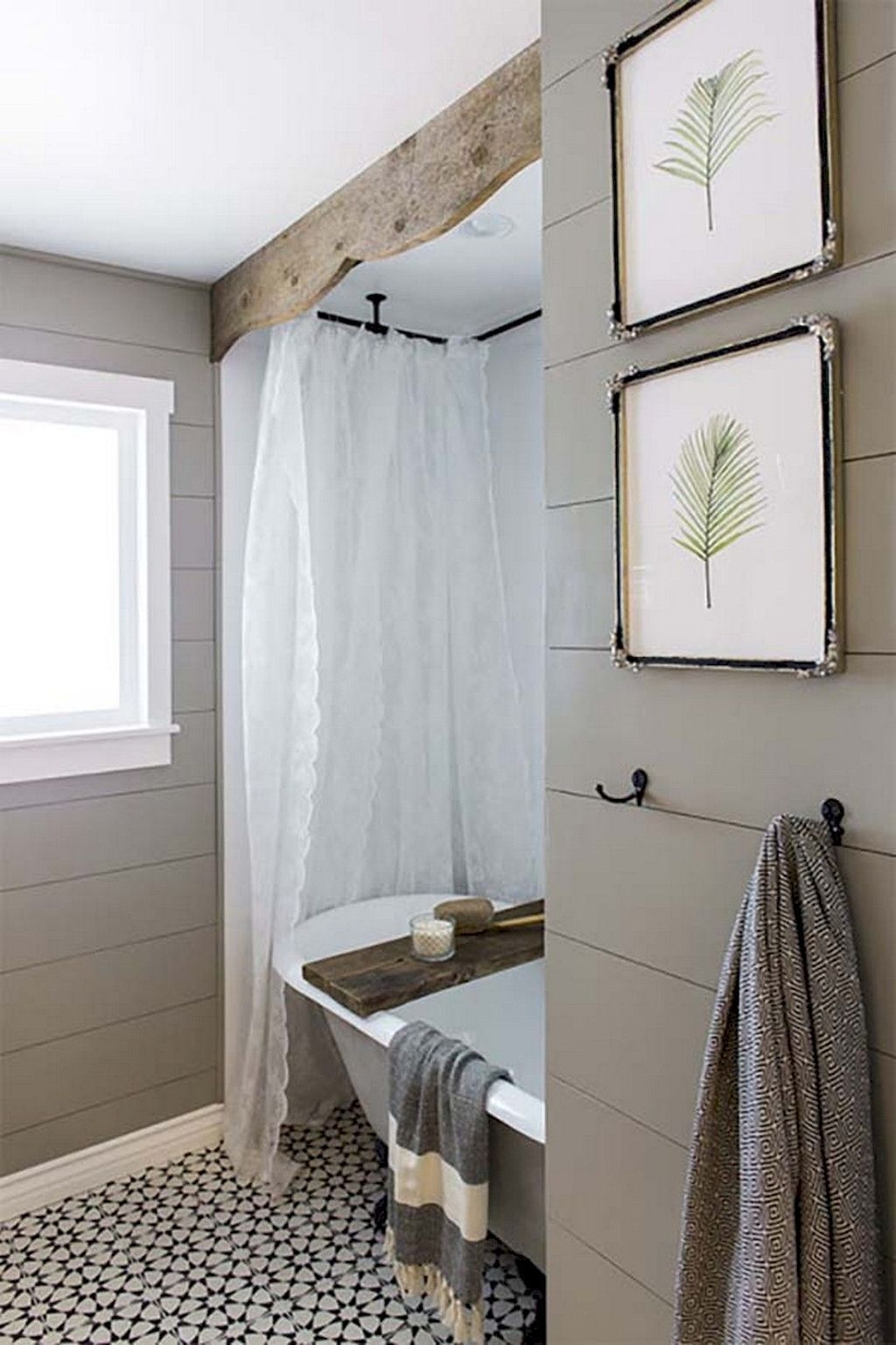 Lovely Modern Farmhouse Design For Bathroom Remodel Ideas 14