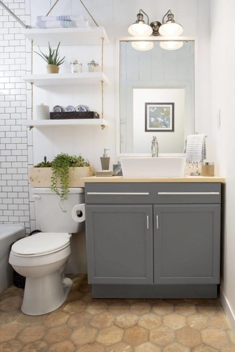 Lovely Modern Farmhouse Design For Bathroom Remodel Ideas 31