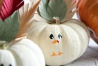 Lovely turkey decor for your thanksgiving table ideas 37