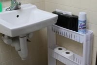 Minimalist small bathroom storage ideas to save space 20