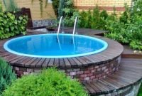 Modern small backyard ideas with swimming pool design 28