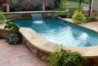 Modern small backyard ideas with swimming pool design 34