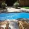 Modern small backyard ideas with swimming pool design 37