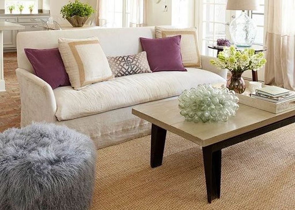 Popular Coffee Table Styling To Living Room Ideas 11