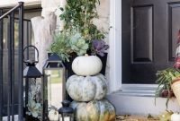 Stylish fall home decor ideas with farmhouse style 24
