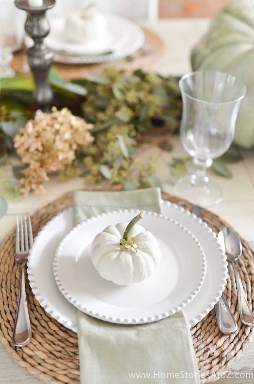 Stylish Thanksgiving Table Ideas 09