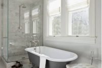Cozy master bathroom bathtub remodel ideas 11