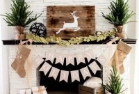 Creative rustic christmas fireplace mantel décor ideas 04