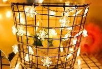 Easy christmas tree decor with lighting ideas 01