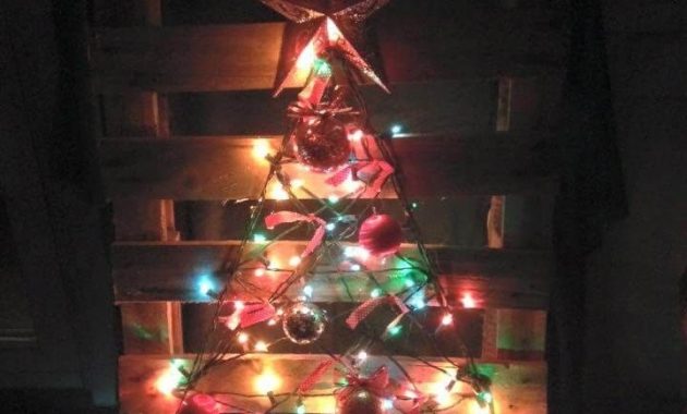 Easy christmas tree decor with lighting ideas 34