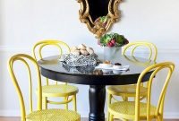 Luxurious small dining room decorating ideas 20