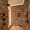 Luxurious small master bathroom design ideas 38