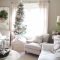 Minimalist christmas tree ideas for living room décor 04